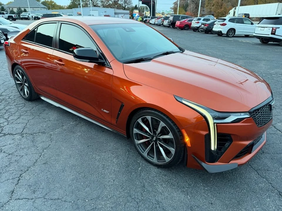 2022 Cadillac CT4-V - Image 17 of 18