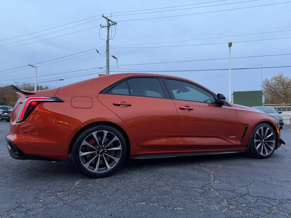 2022 Cadillac CT4-V - Image 15 of 18