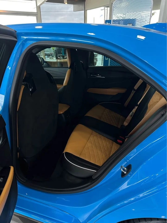 2022 Cadillac CT4-V - Image 11 of 15