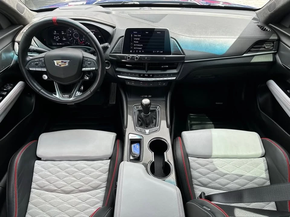2022 Cadillac CT4-V - Image 18 of 20