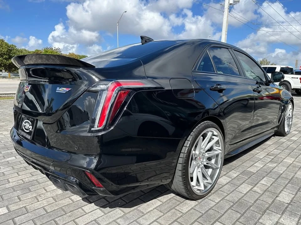 2022 Cadillac CT4-V - Image 10 of 20
