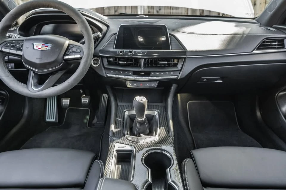 2022 Cadillac CT4-V Blackwing - Image 9 of 14