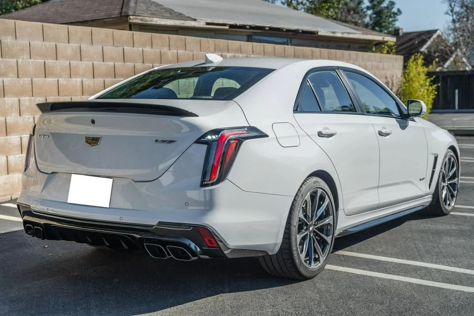 2022 Cadillac CT4-V Blackwing - Image 8 of 14