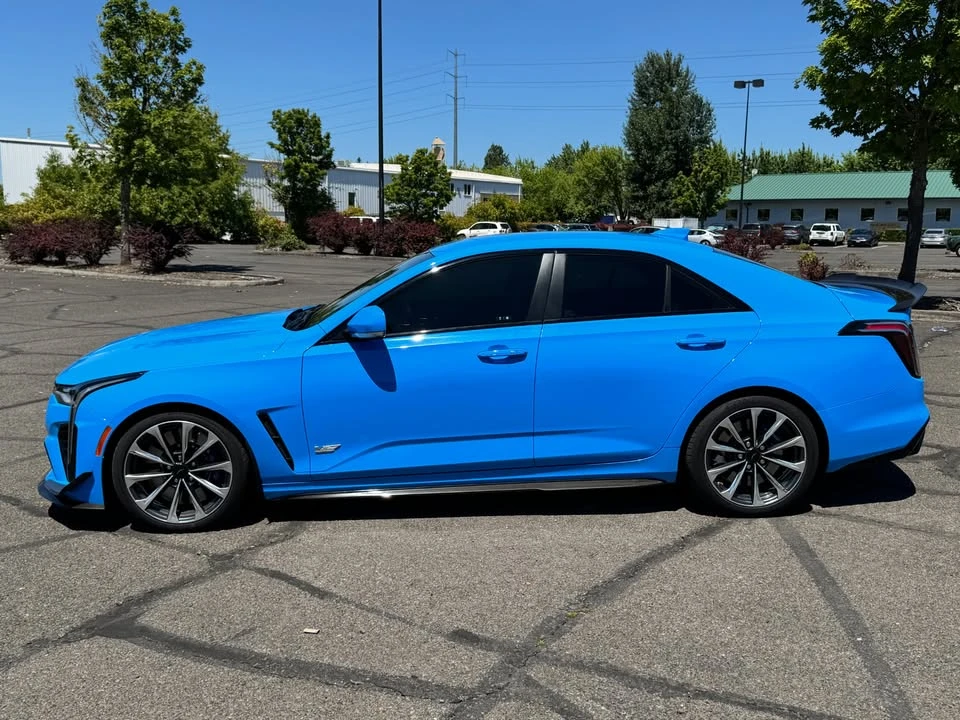 2022 Cadillac CT4-V Blackwing - Image 2 of 18