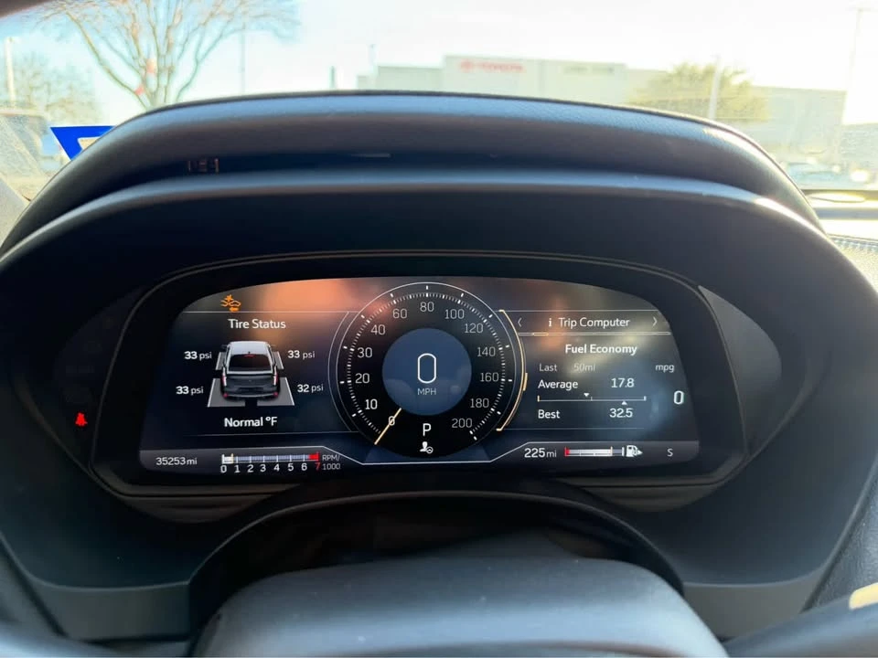 2022 Cadillac CT4-V Blackwing - Image 5 of 8
