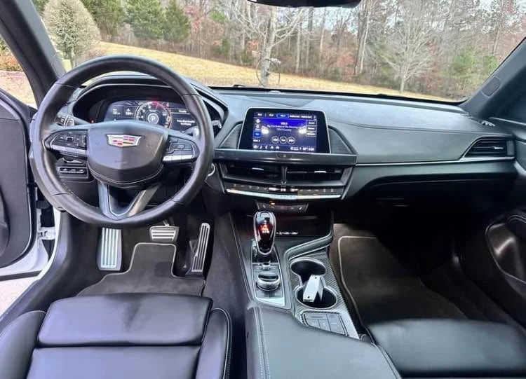 2022 Cadillac CT4-V Blackwing - Image 5 of 6
