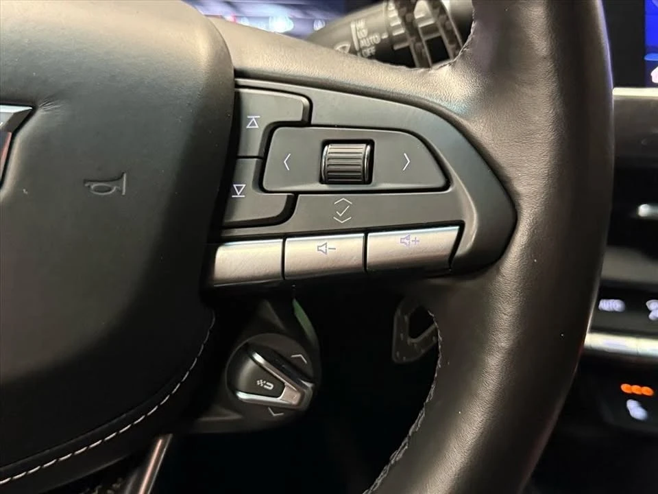 2022 Cadillac CT4-V Blackwing - Image 13 of 20
