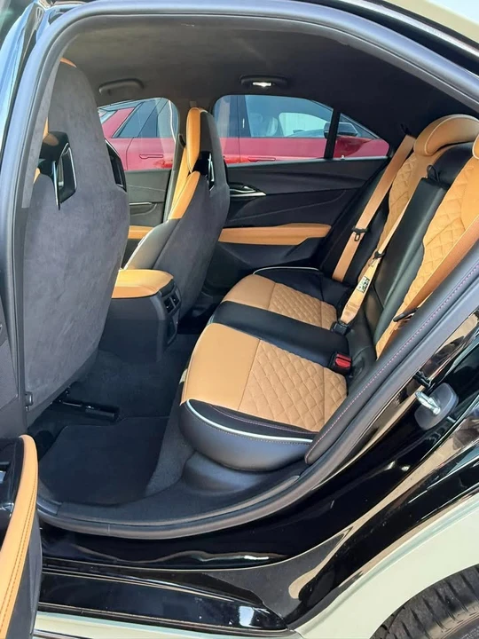 2022 Cadillac CT4-V Blackwing - Image 7 of 10
