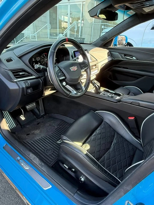 2022 Cadillac CT4-V Blackwing - Image 7 of 9