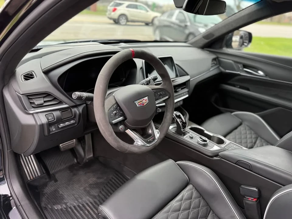 2022 Cadillac CT4-V Blackwing - Image 17 of 20