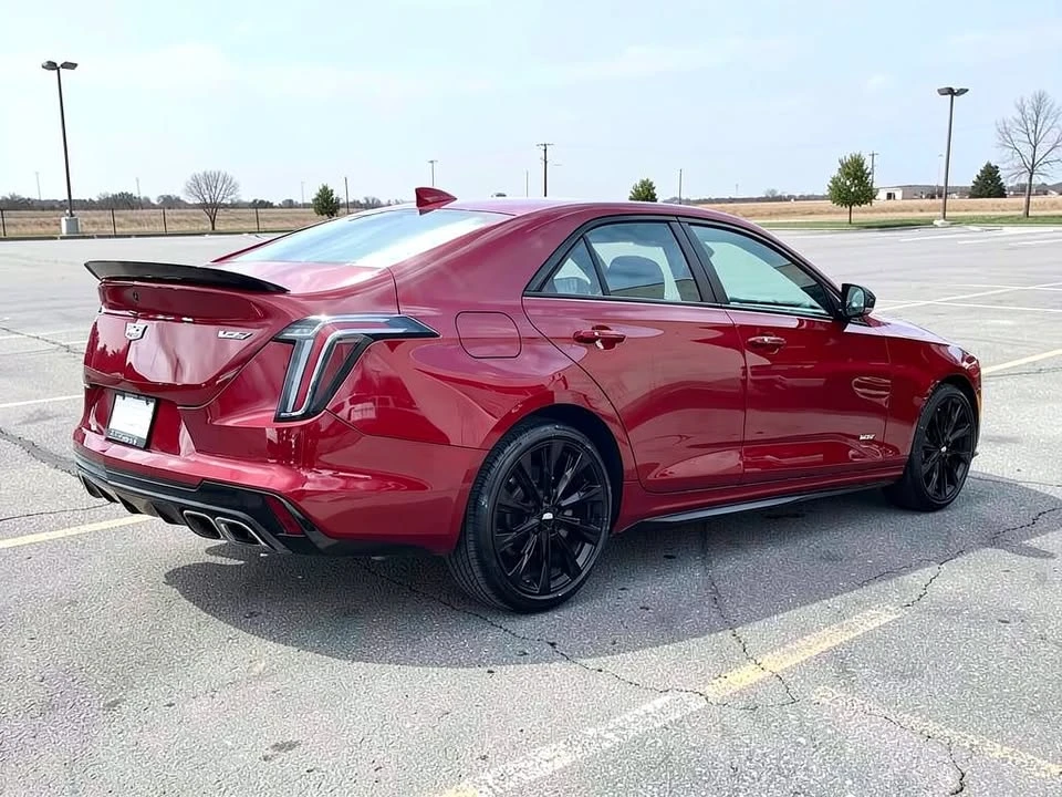 2022 Cadillac CT4-V - Image 4 of 20