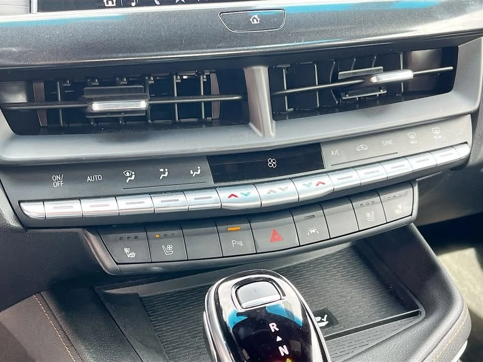 2022 Cadillac CT4-V - Image 9 of 20