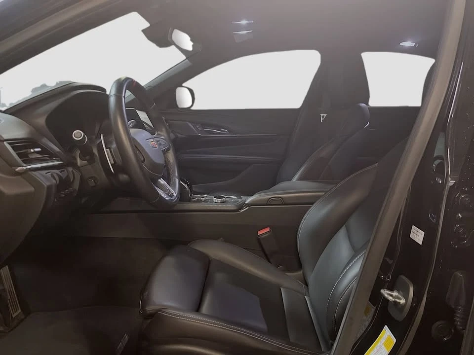 2022 Cadillac CT4-V - Image 8 of 9