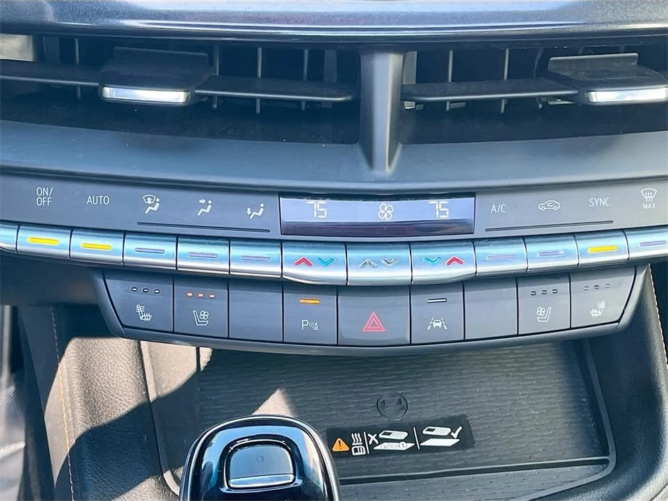 2022 Cadillac CT4-V - Image 10 of 19
