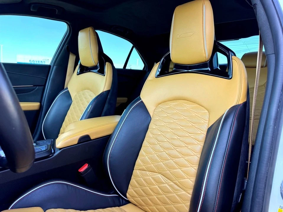 2022 Cadillac CT4-V - Image 14 of 19