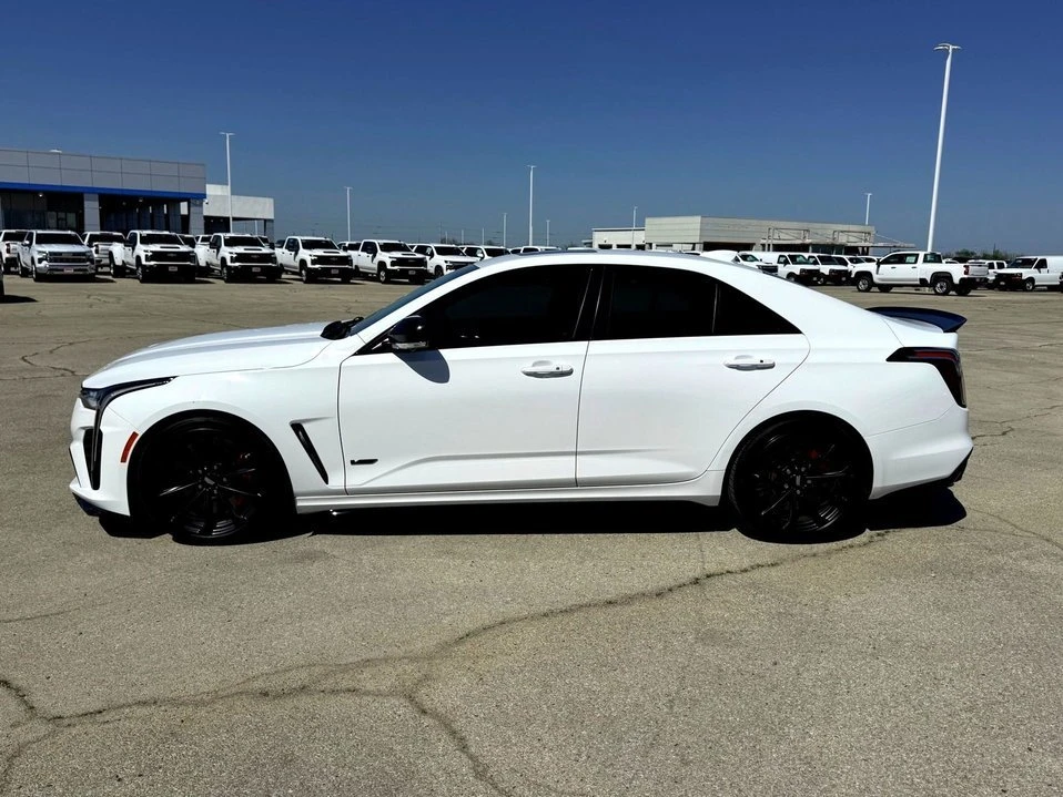 2022 Cadillac CT4-V - Image 11 of 19