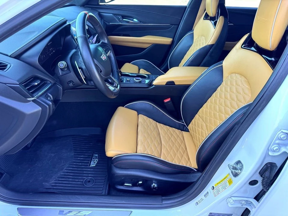 2022 Cadillac CT4-V - Image 13 of 19