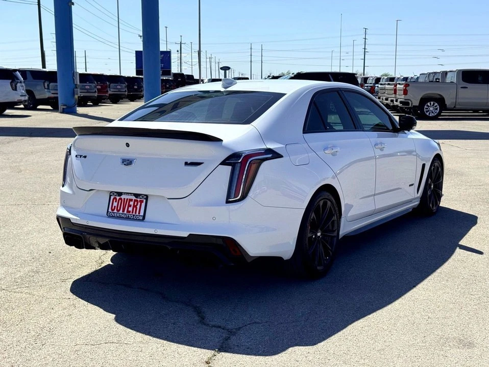 2022 Cadillac CT4-V - Image 5 of 19