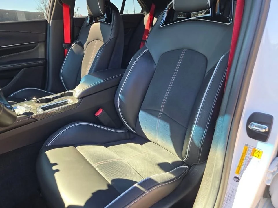 2022 Cadillac CT4-V Blackwing - Image 12 of 13