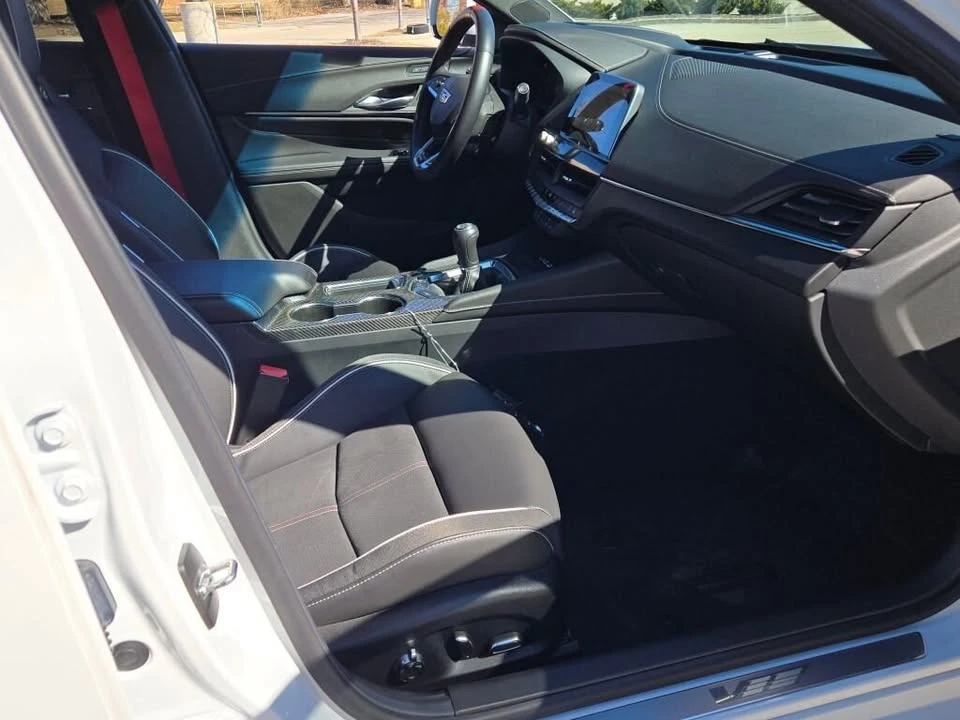 2022 Cadillac CT4-V Blackwing - Image 6 of 17