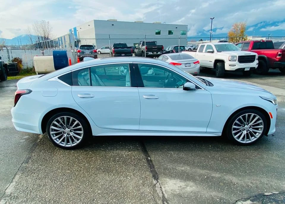 2022 Cadillac CT5 - Image 4 of 11