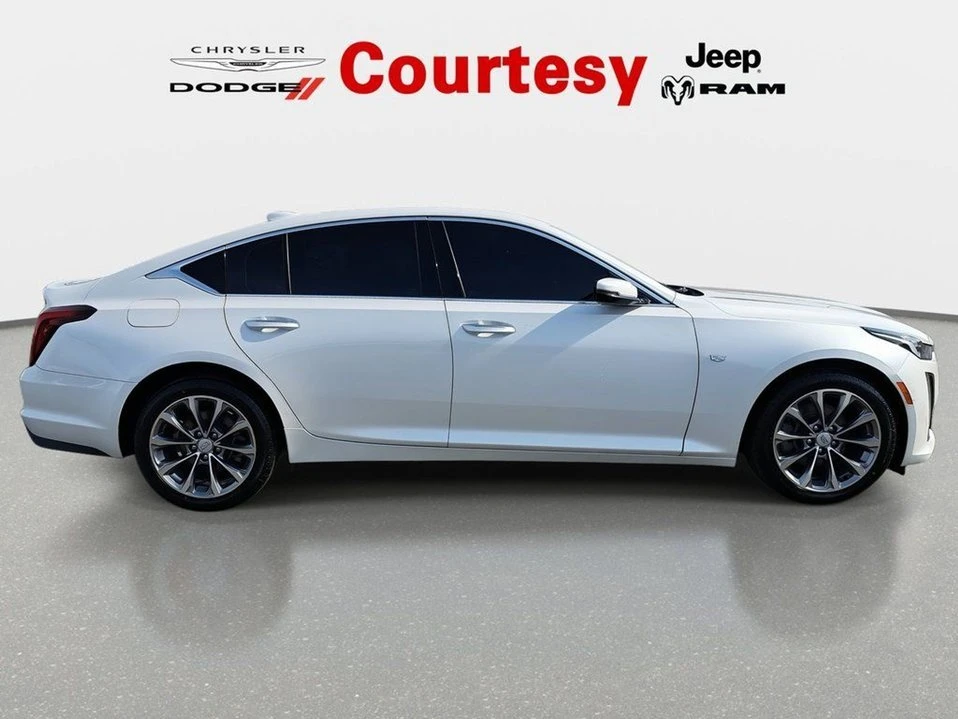 2022 Cadillac CT5 - Image 9 of 20