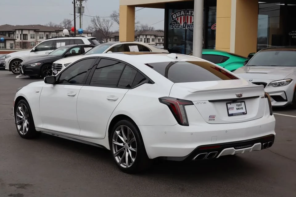 2022 Cadillac CT5-V - Image 4 of 17