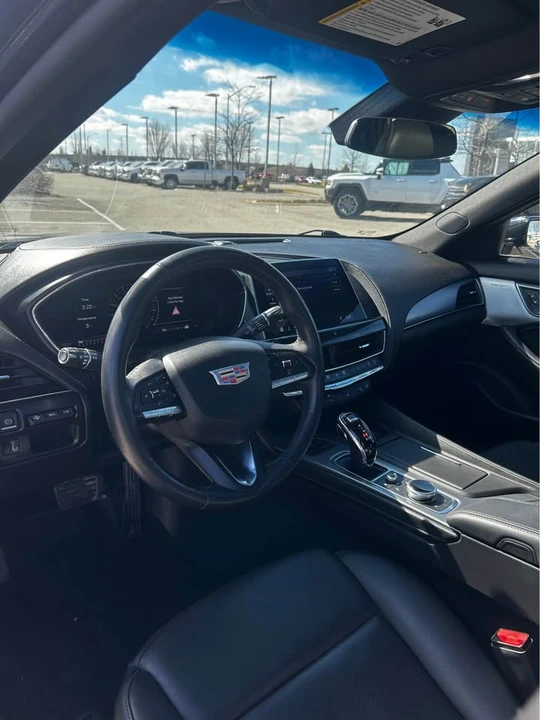 2022 Cadillac CT5 - Image 4 of 8