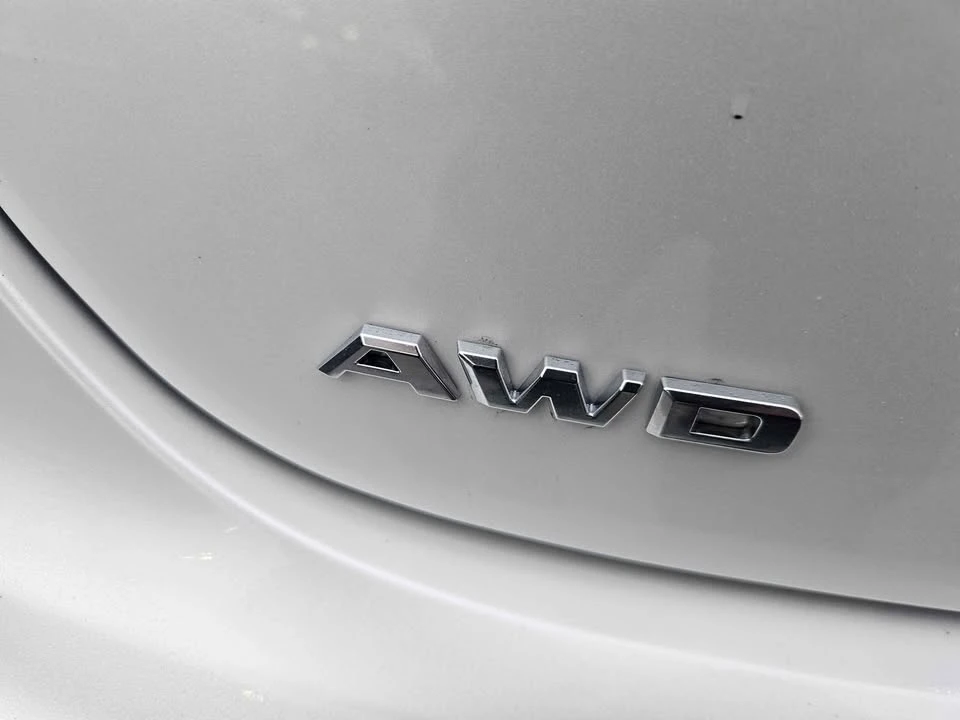 2022 Cadillac CT5 - Image 10 of 17