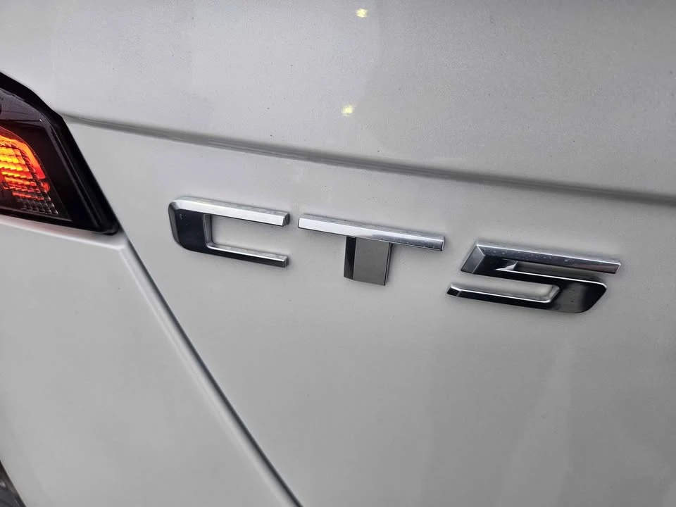 2022 Cadillac CT5 - Image 9 of 17