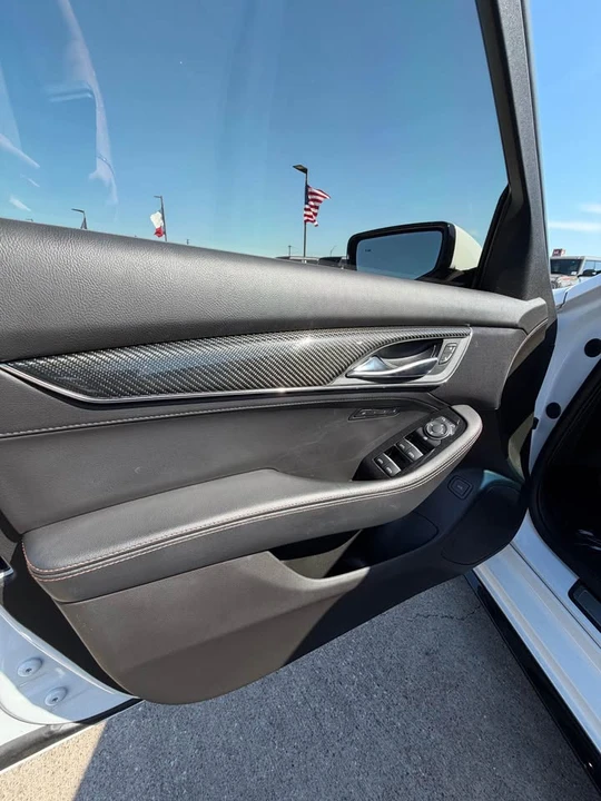 2022 Cadillac CT5 - Image 7 of 13