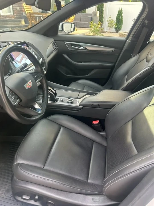 2022 Cadillac CT5 - Image 14 of 19