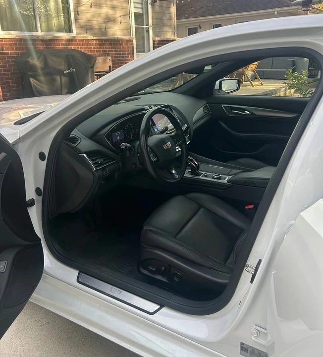 2022 Cadillac CT5 - Image 10 of 19