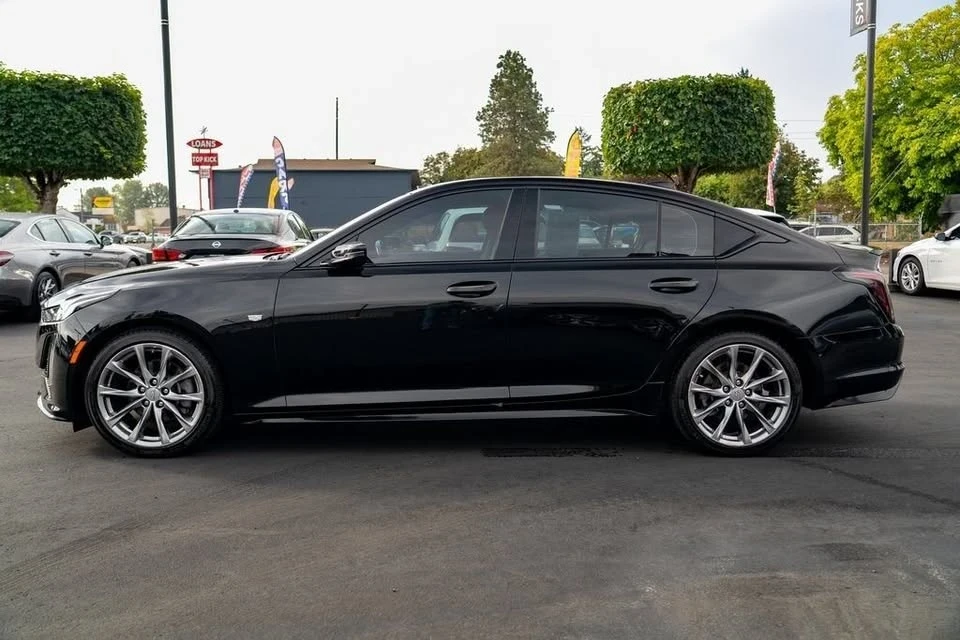 2022 Cadillac CT5 - Image 13 of 19