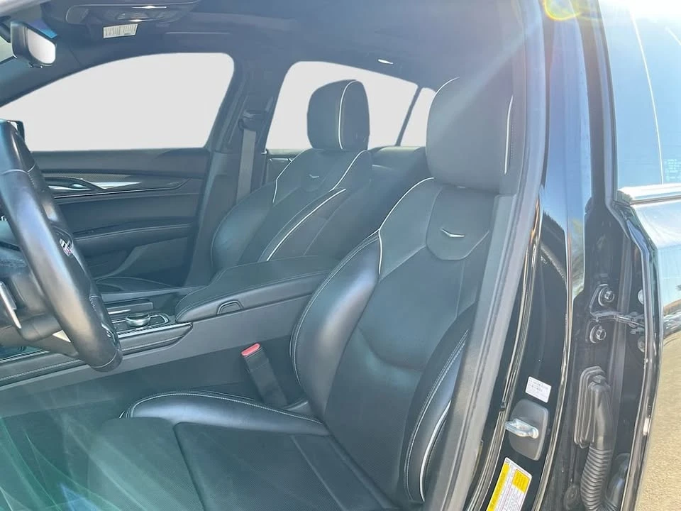 2022 Cadillac CT5-V Blackwing - Image 10 of 18