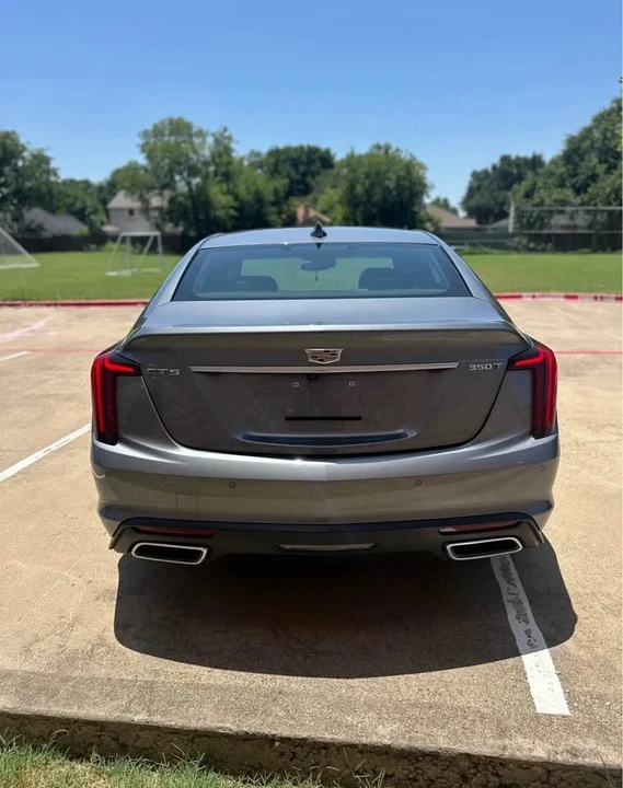 2022 Cadillac CT5 - Image 5 of 10
