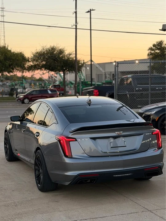 2022 Cadillac CT5 - Image 4 of 6