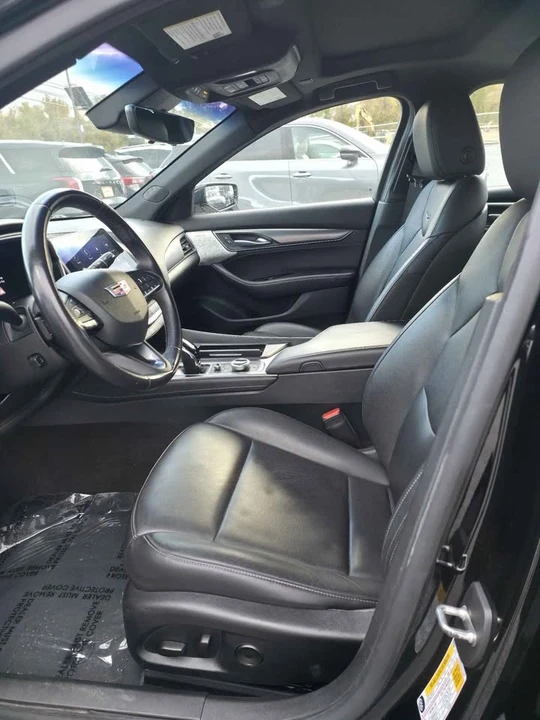 2022 Cadillac CT5 - Image 10 of 15