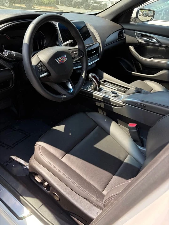 2022 Cadillac CT5 - Image 3 of 3