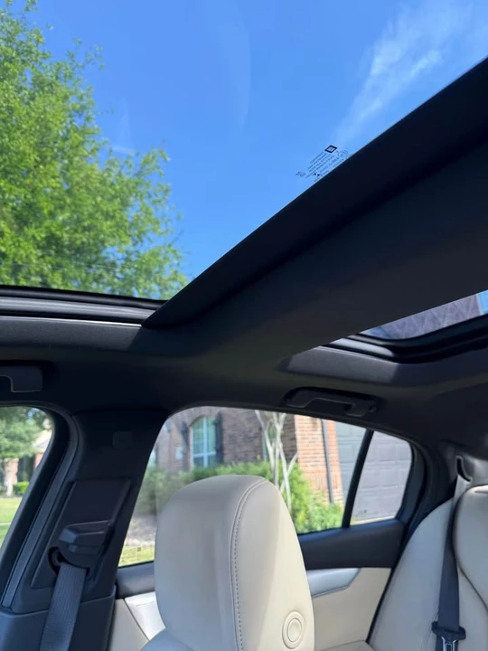 2022 Cadillac CT5 - Image 9 of 10
