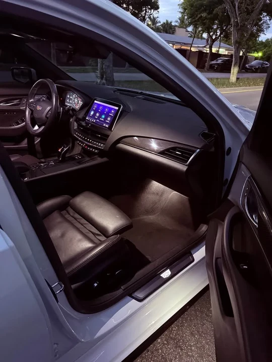 2022 Cadillac CT5 - Image 13 of 17