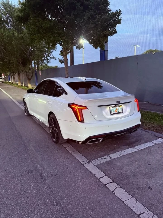 2022 Cadillac CT5 - Image 3 of 17