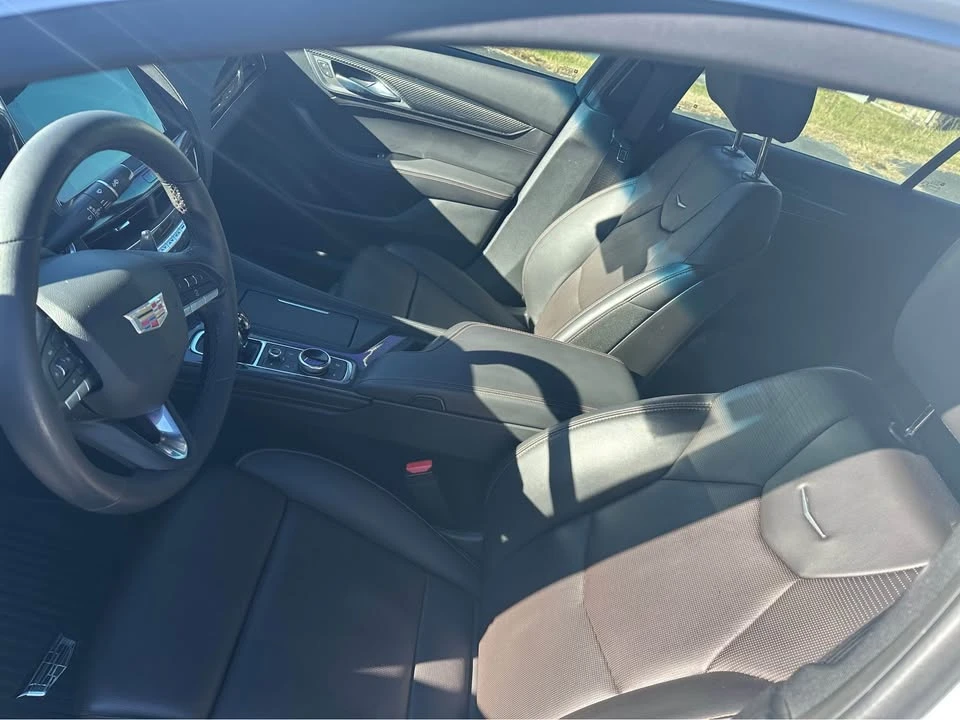 2022 Cadillac CT5 - Image 8 of 13