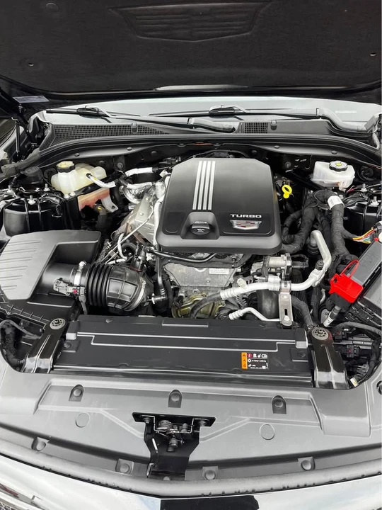 2022 Cadillac CT5 - Image 9 of 10