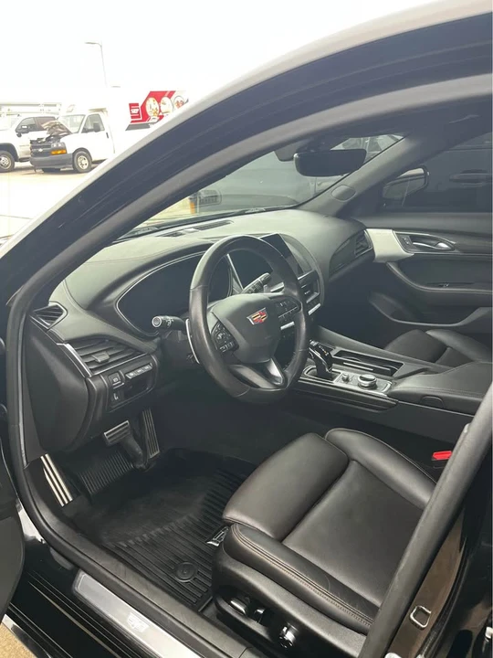 2022 Cadillac CT5 - Image 2 of 10