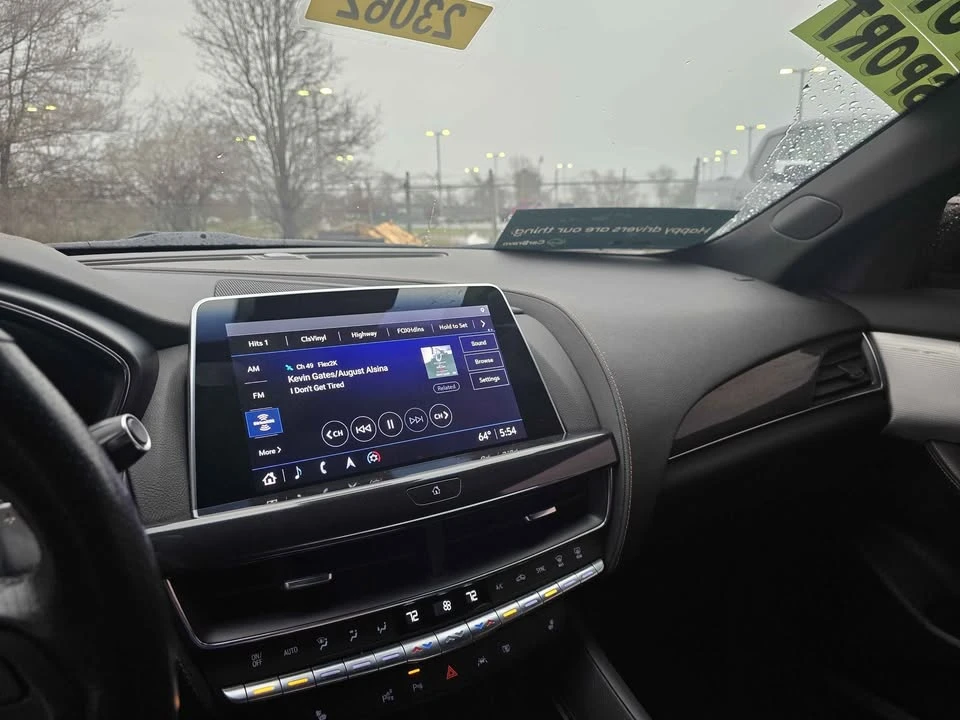 2022 Cadillac CT5 - Image 10 of 12