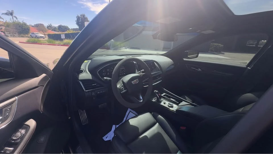 2022 Cadillac CT5 - Image 8 of 15