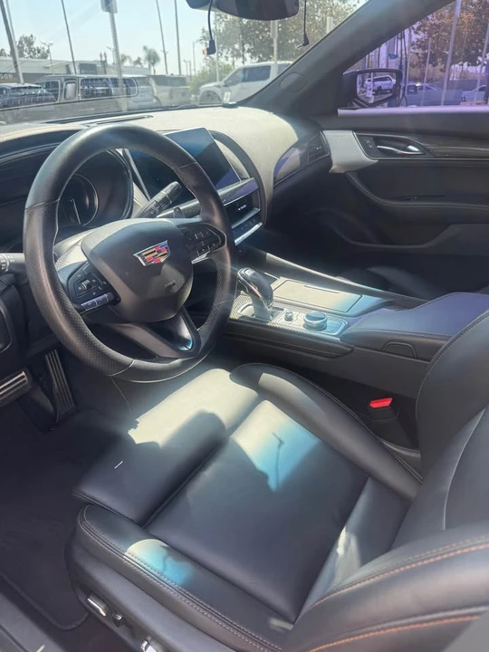 2022 Cadillac CT5 - Image 6 of 7