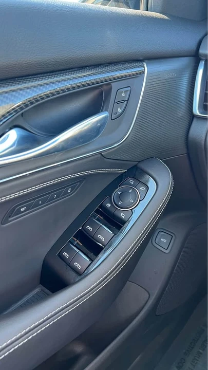 2022 Cadillac CT5-V Blackwing - Image 10 of 14