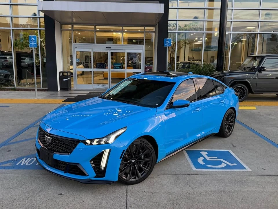 2022 Cadillac CT5-V Blackwing - Image 2 of 9